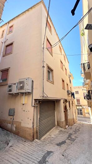 Appartamento trilocale in vendita in Via San Leonardo Sciacca, Sciacca