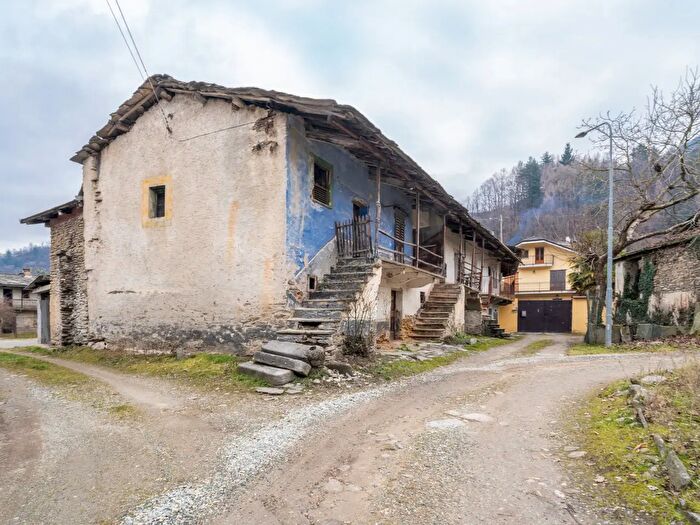 Case in Vendita e in Affitto - 3