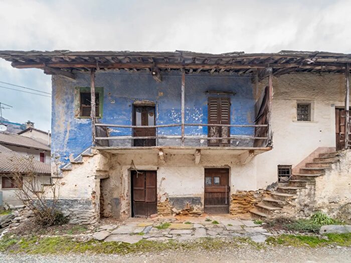 Casa bilocale in vendita in Via Paesana, Barge