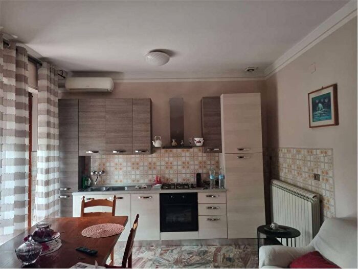 Appartamento con 6 locali in affitto in Cerreto, Bettona