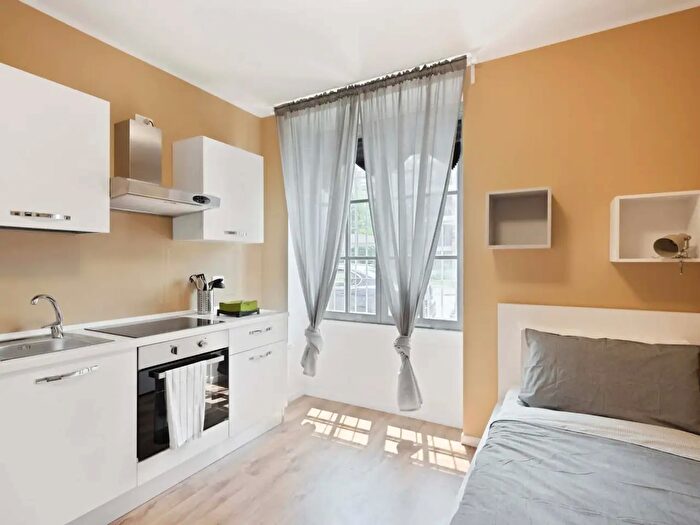Appartamento monolocale in affitto in Via Isaac Newton b, Milano