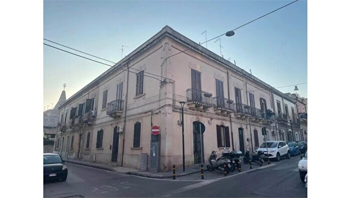 Casa trilocale in vendita in Siracusa