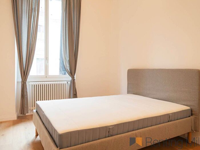 Appartamento trilocale in affitto in Via Giuseppe Lagrange, Ascanio Sforza, Milano