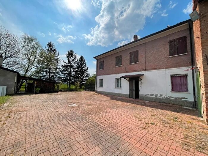 Appartamento in vendita in Via Casaccie Imola Sasso Morelli, Imola