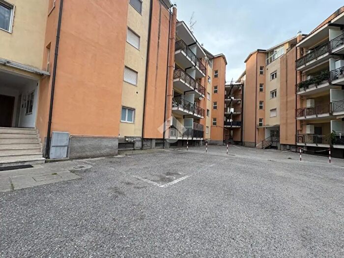 Appartamento trilocale in vendita in Via Portogallo, Rende