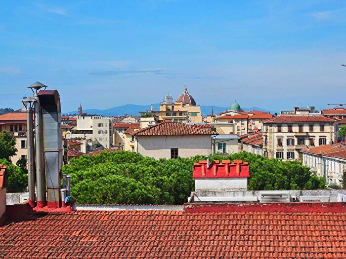 Casa quadrilocale in affitto in Alberti Bellariva, Firenze