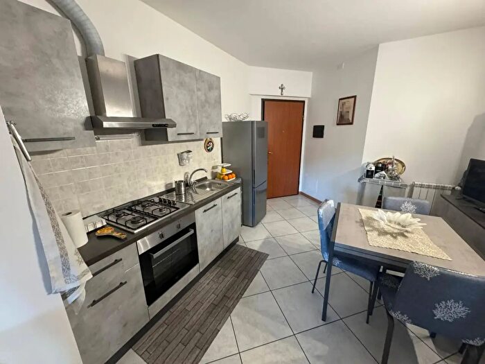 Appartamento bilocale in vendita in Via Francesco Petrarca, Figline e Incisa Valdarno