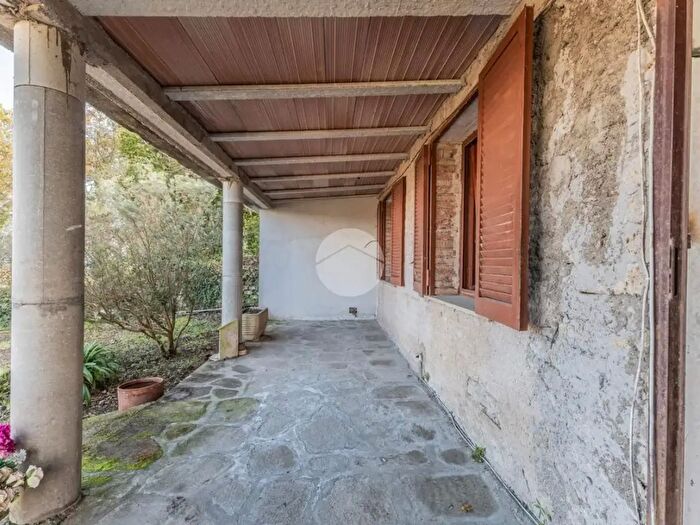 Casa trilocale in vendita in Via Monte Lucchetti, Monterosi