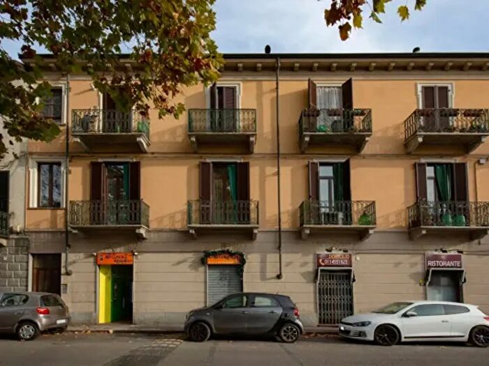 Appartamento quadrilocale in vendita in Via Foglizzo, Torino