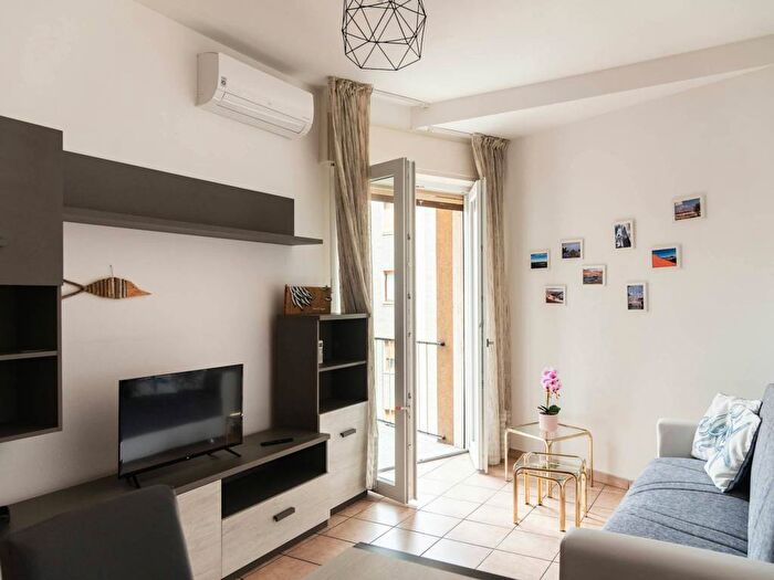 Appartamento monolocale in affitto in Via Meloria, Monte Rosa Lotto, Milano