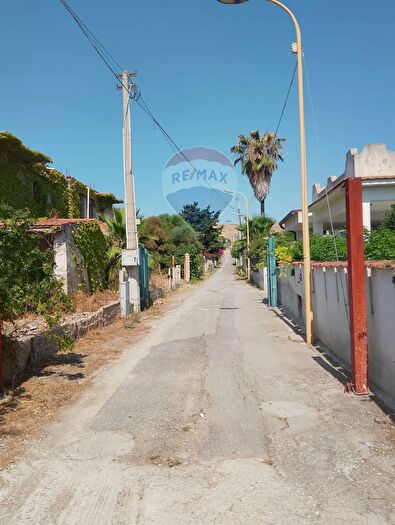 Casa quadrilocale in vendita in Contrada Desusino Snc, Butera
