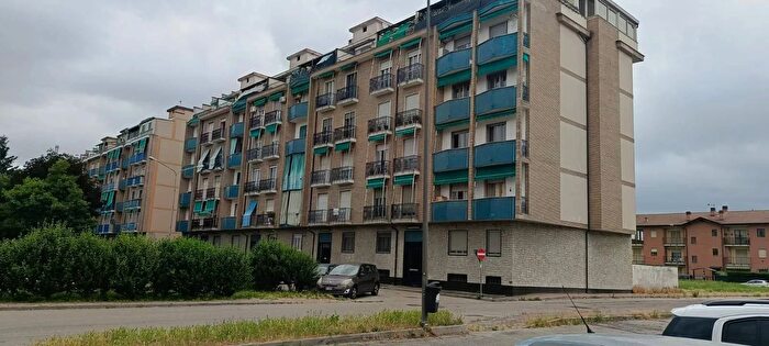 Appartamento trilocale in vendita in Via Moncalieri Carmagnola, Carmagnola