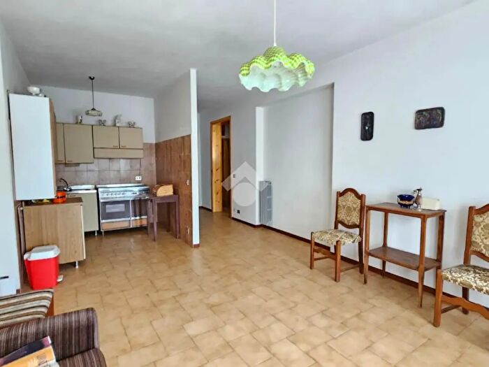 Appartamento trilocale in vendita in Località Cerredolo dei Coppi, Canossa