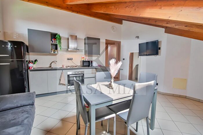 Appartamento trilocale in vendita in Via Paradiso, San Benigno Canavese