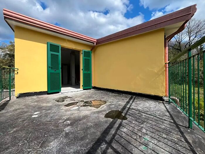 Appartamento quadrilocale in vendita in Carasco