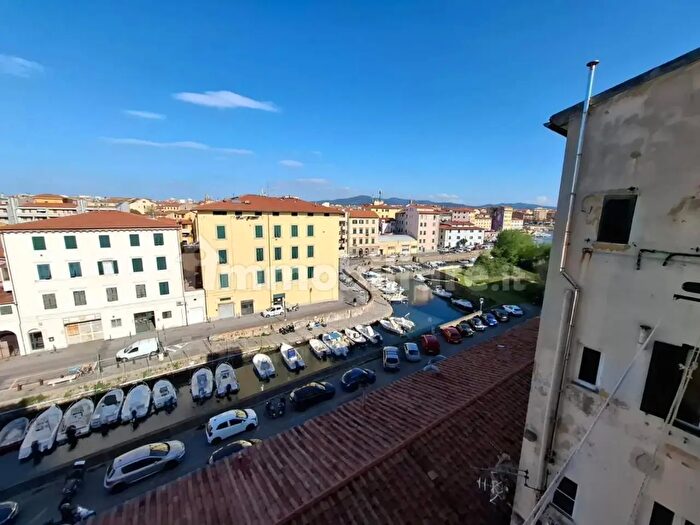 Appartamento trilocale in vendita in Livorno
