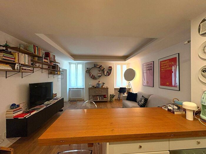Appartamento bilocale in affitto in Tresanda del Sale, Loggia Garibaldi, Brescia