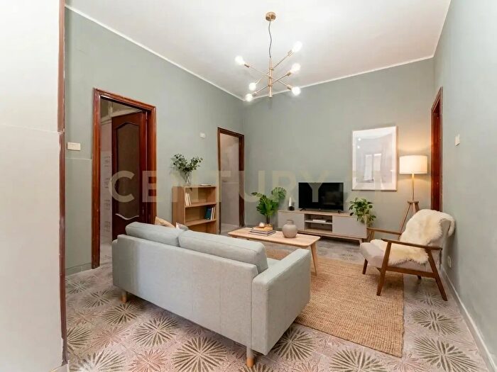 Appartamento trilocale in vendita in Via del Frantoio, Catania