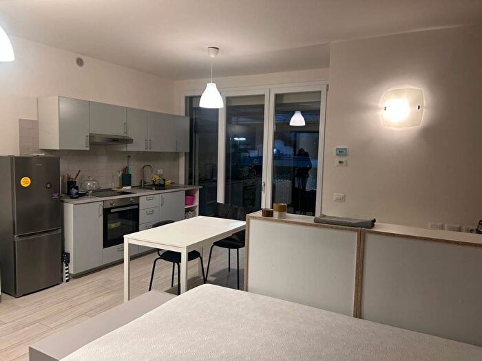 Appartamento monolocale in affitto in Via Scandellara, San Donato, Bologna