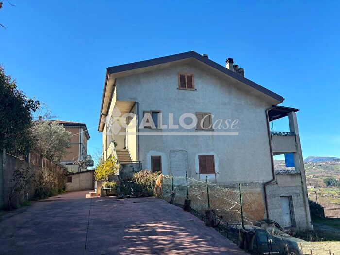 Appartamento trilocale in vendita in Cosenza