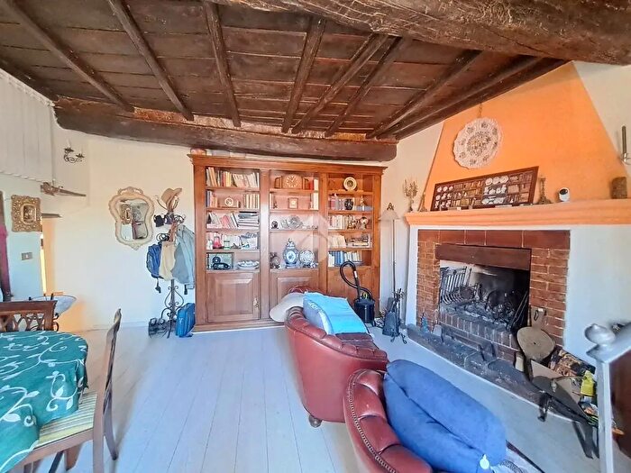 Appartamento trilocale in vendita in Via Borgo Umberto I, Faleria