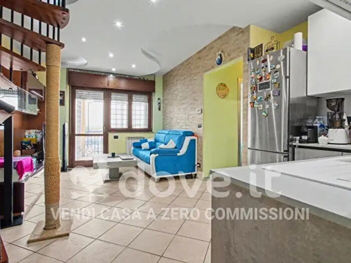 Appartamento trilocale in vendita in Via Giuseppe Gagliani Caputo, Roma