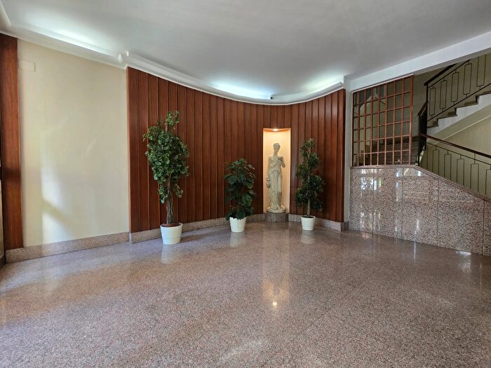 Appartamento quadrilocale in vendita in Via Adolfo Albertazzi, Roma