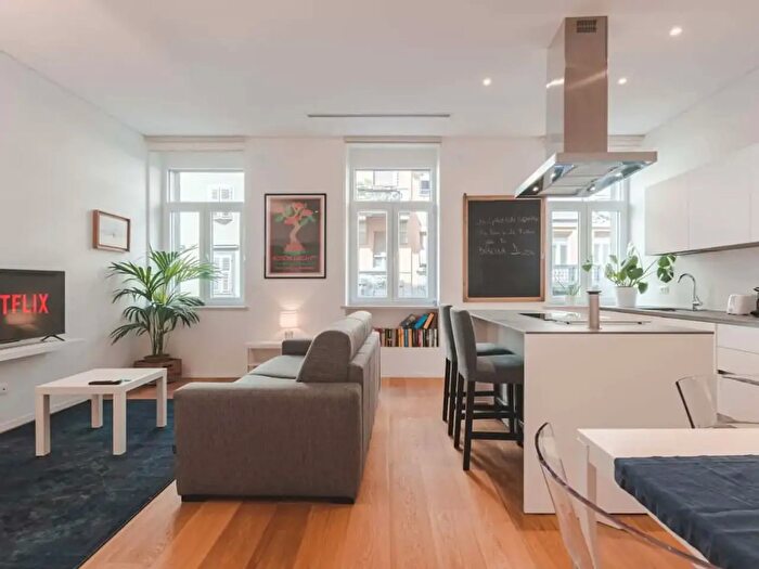 Appartamento monolocale in affitto in Via della Raffineria, Trieste