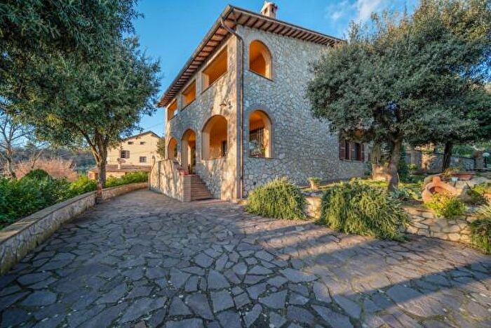 Casa con 6 locali in vendita in Località Colonnetta di Prodo, Orvieto