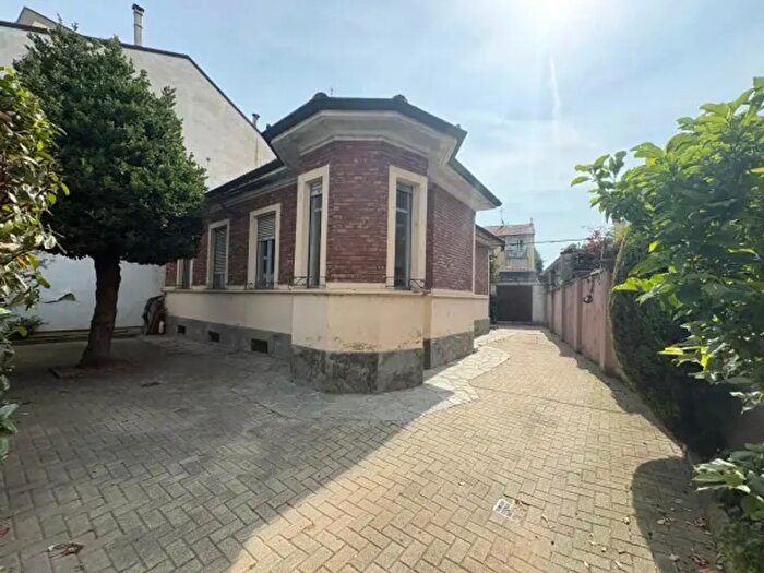 Casa con 5 locali in vendita in Via Pietro Cossa, Torino