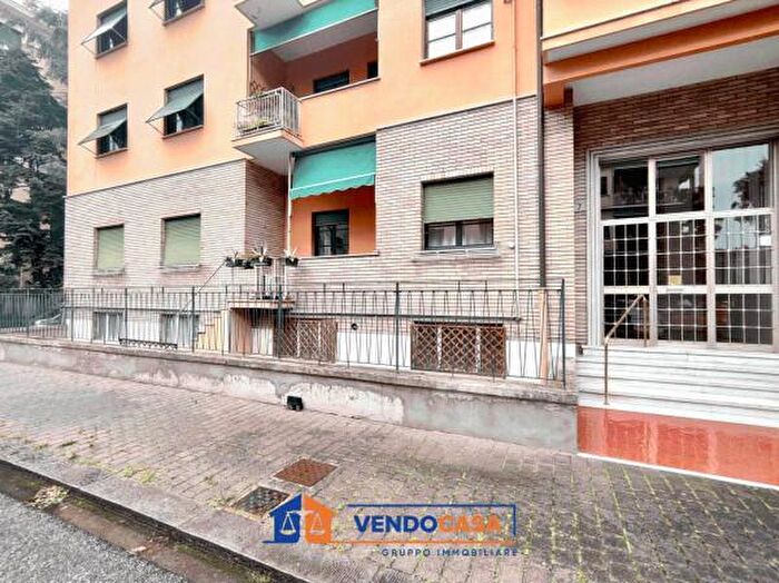 Appartamento con 5 locali in vendita in Piazza Leonardo da Vinci, Genova