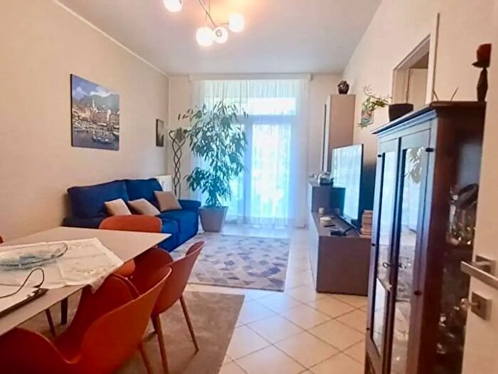 Appartamento con 5 locali in vendita in Tortona