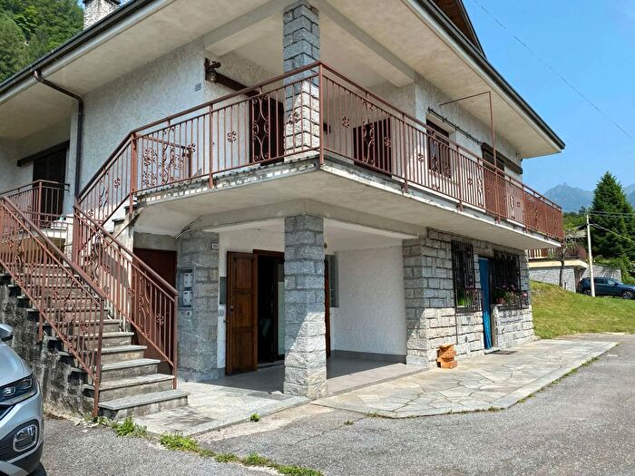 Appartamento bilocale in vendita in Frazione Cravegna, Crodo