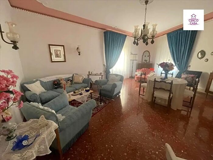 Appartamento quadrilocale in vendita in Via dei Mulini, Trapani