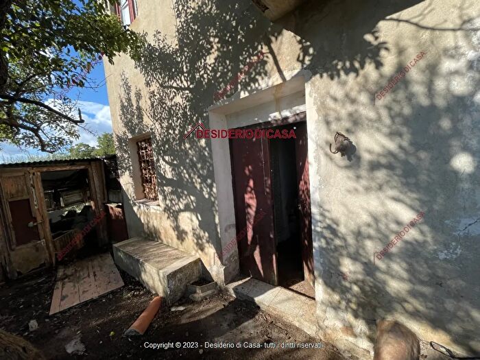 Casa quadrilocale in vendita in Via Giovanni Meli Pollina Pa Italia, Pollina