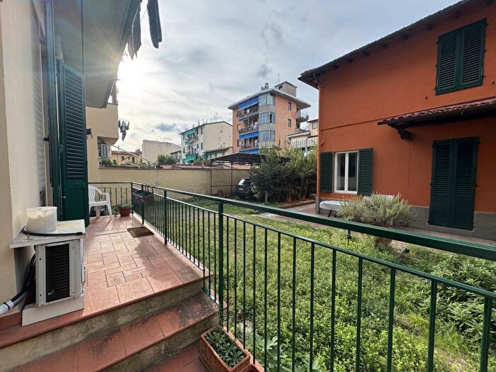 Appartamento con 5 locali in affitto in Gavinana, Firenze