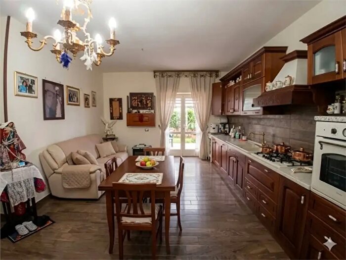 Appartamento trilocale in vendita in Via San Marco, Casalnuovo Di Napoli