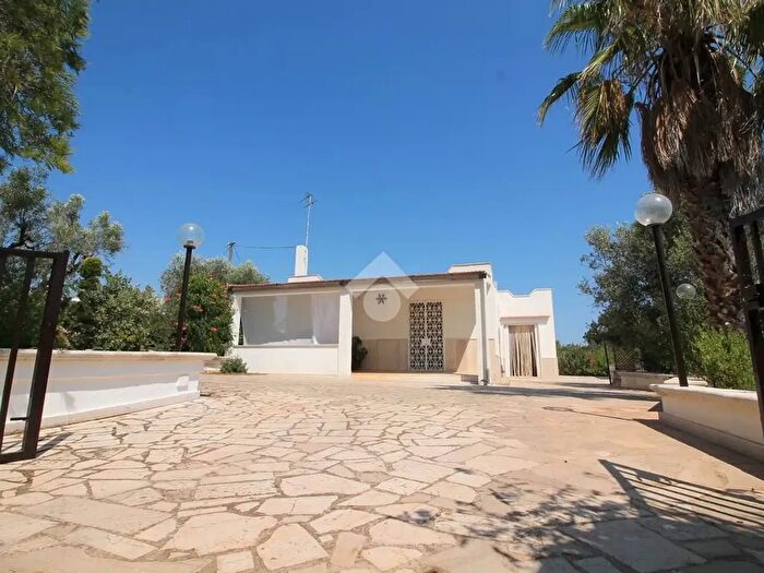 Casa bilocale in vendita in Ostuni