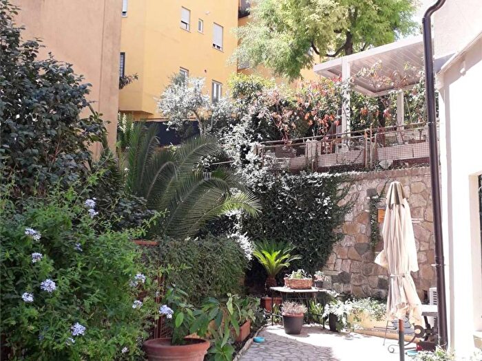 Appartamento trilocale in affitto in Via Cavalier dArpino, Parioli, Roma