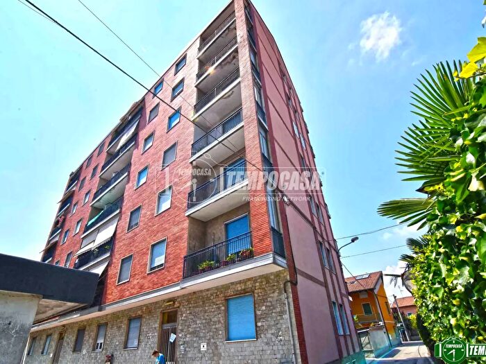 Appartamento trilocale in vendita in Via IV Novembre, Brandizzo