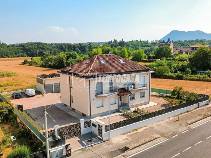 Appartamento trilocale in vendita in Via Rivoli, Villarbasse