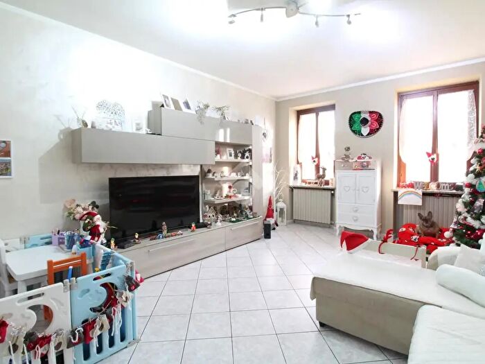 Appartamento quadrilocale in vendita in Via Tetti Giro, Santena