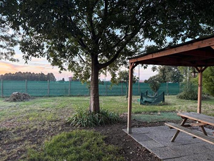 Casa con 6 locali in vendita in Via Vandelli, Castelnuovo Rangone