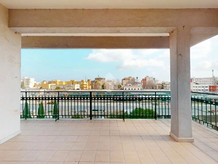 Appartamento quadrilocale in vendita in Via Imperatore Costantino, Brindisi