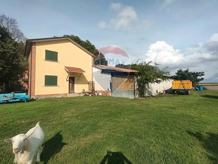 Casa quadrilocale in vendita in Strada Leona, Jolanda Di Savoia