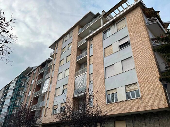 Appartamento trilocale in vendita in Viale Don Giovanni Bosco Chieri, Chieri