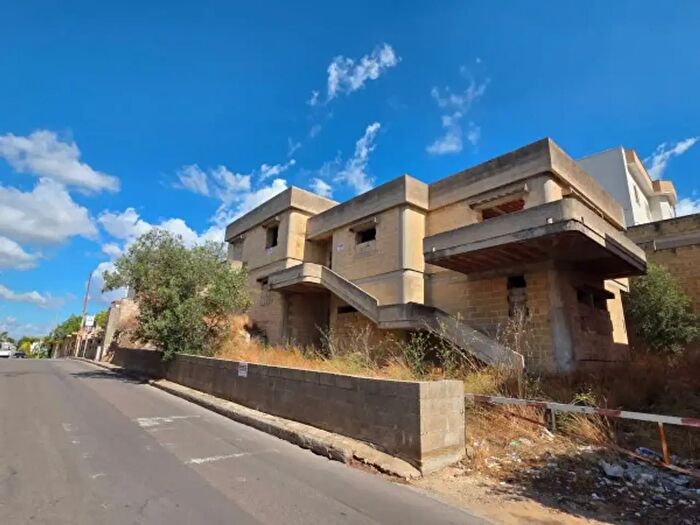 Casa in vendita in Via Roma, Matino