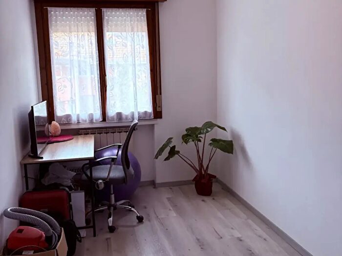 Appartamento quadrilocale in vendita in Via Roma, Torrebelvicino