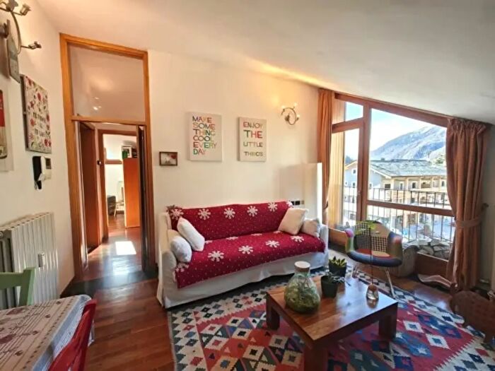 Appartamento trilocale in vendita in Via Bernina, Chiesa In Valmalenco