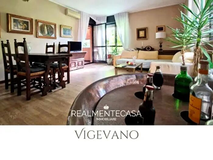 Appartamento quadrilocale in vendita in Corso Novara, Vigevano